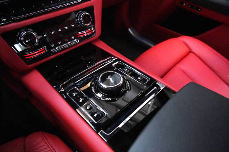 2025 Rolls-Royce Ghost