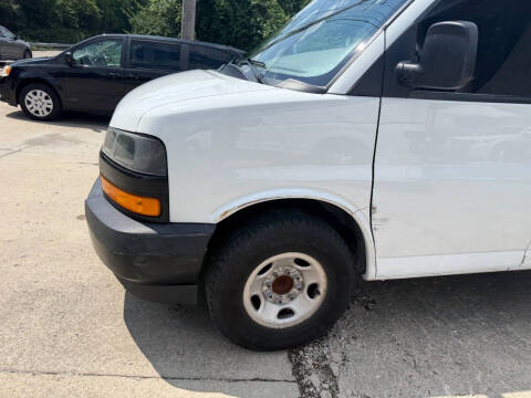 2019 Chevrolet Express 2500