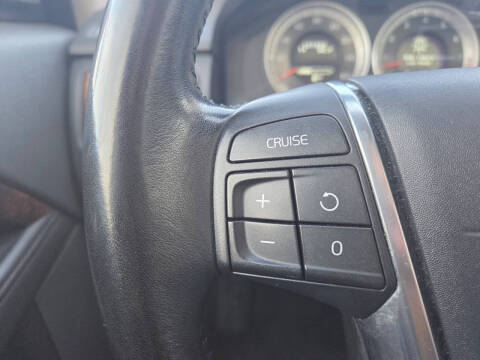 2012 Volvo XC70 3.2 Premier Plus