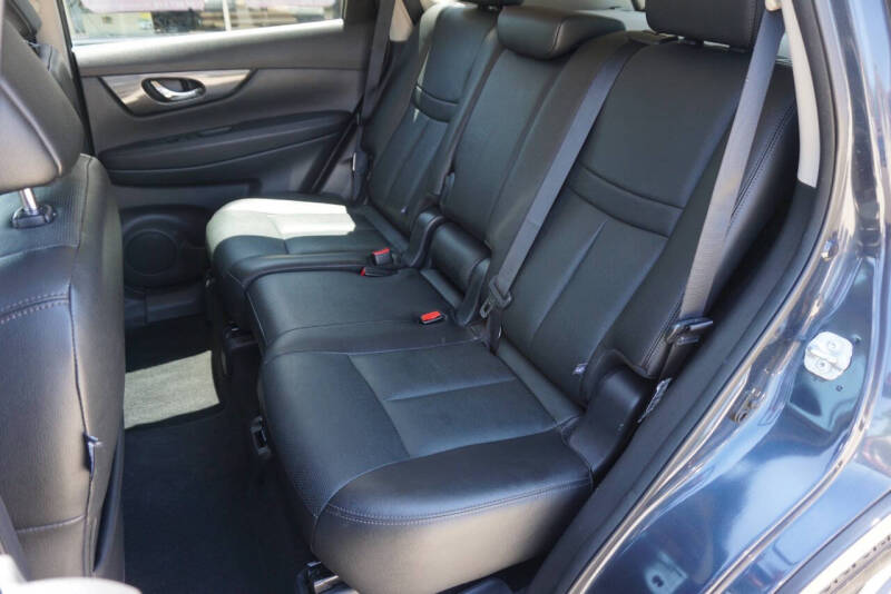 2016 Nissan Rogue SL