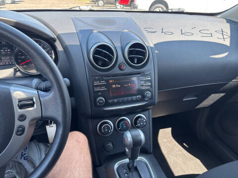 2013 Nissan Rogue SV w/SL Package