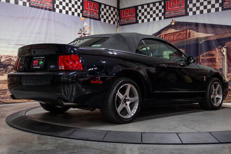 2003 Ford Mustang SVT Cobra