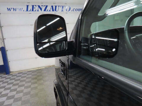 2022 GMC Savana 2500