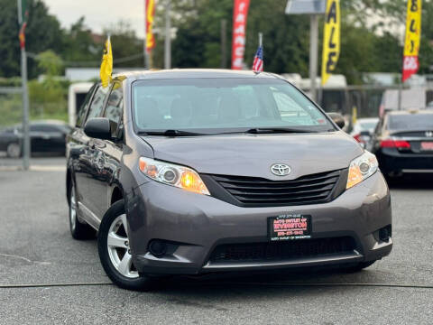 2017 Toyota Sienna L 7-Passenger