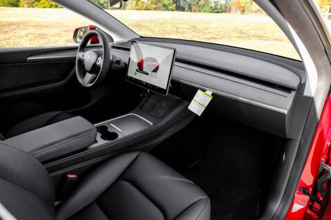 2025 Tesla Model Y Long Range