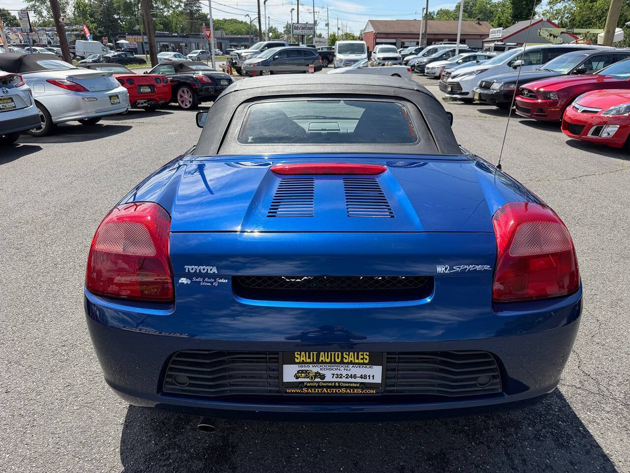 2002 Toyota MR2 Spyder 25