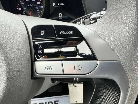 2021 Hyundai Elantra SE