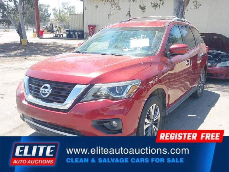 2017 Nissan Pathfinder SV
