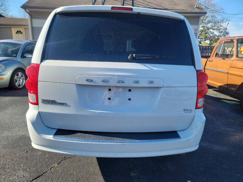 2014 Dodge Grand Caravan American Value Package