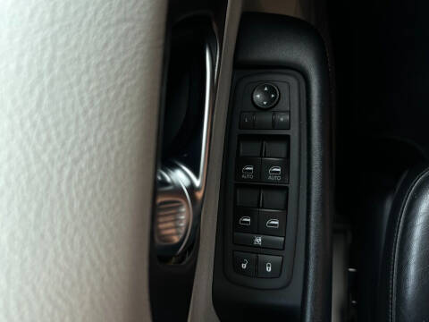 2020 Chrysler Pacifica Launch Edition