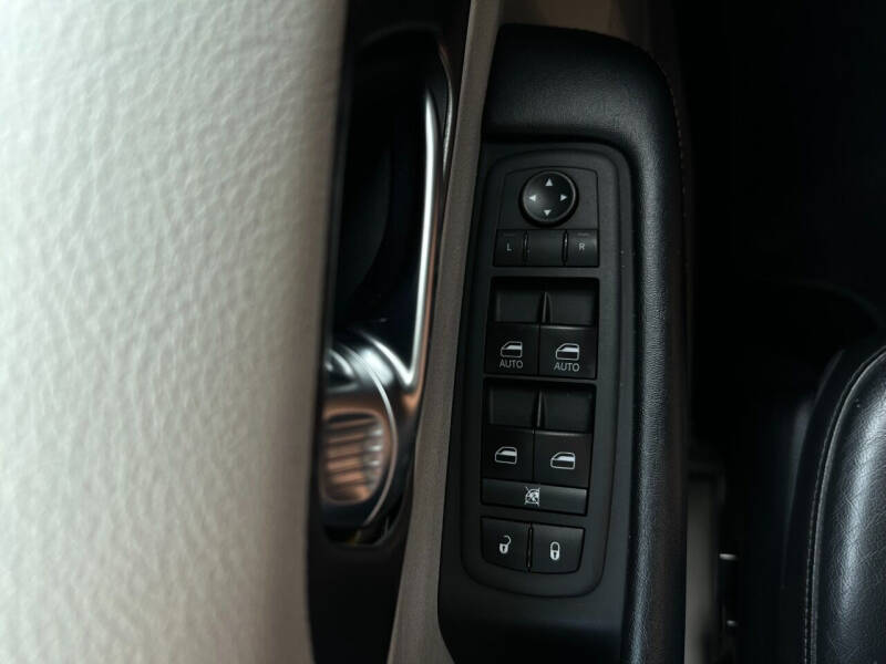 2020 Chrysler Pacifica Launch Edition