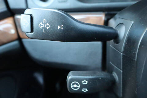 2002 BMW 5 Series 540i