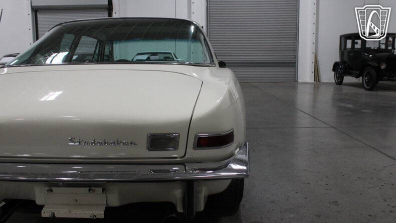 1964 Studebaker Avanti