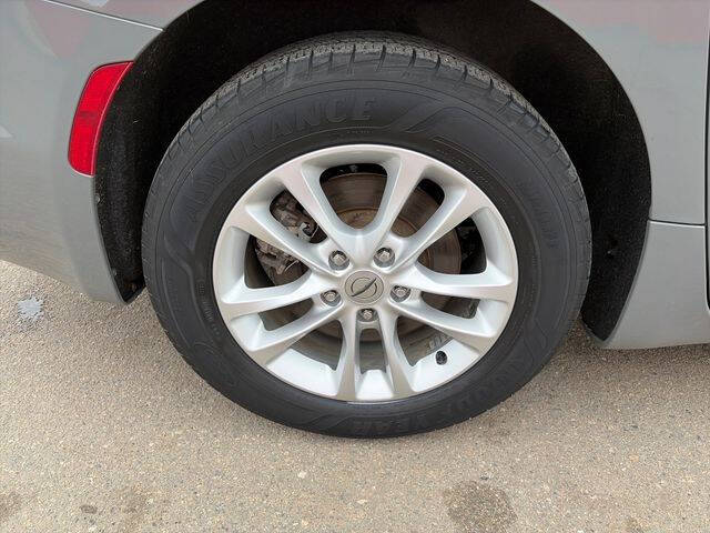 2022 Chrysler Pacifica Touring