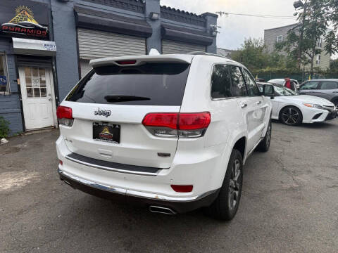 2017 Jeep Grand Cherokee Summit