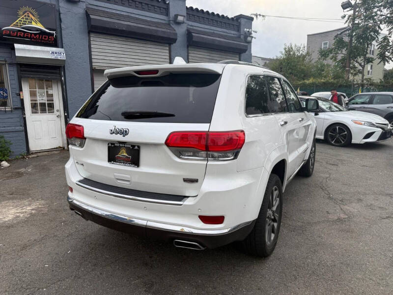 2017 Jeep Grand Cherokee Summit