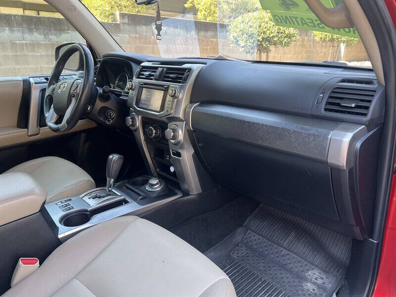 2016 Toyota 4Runner SR5 Premium