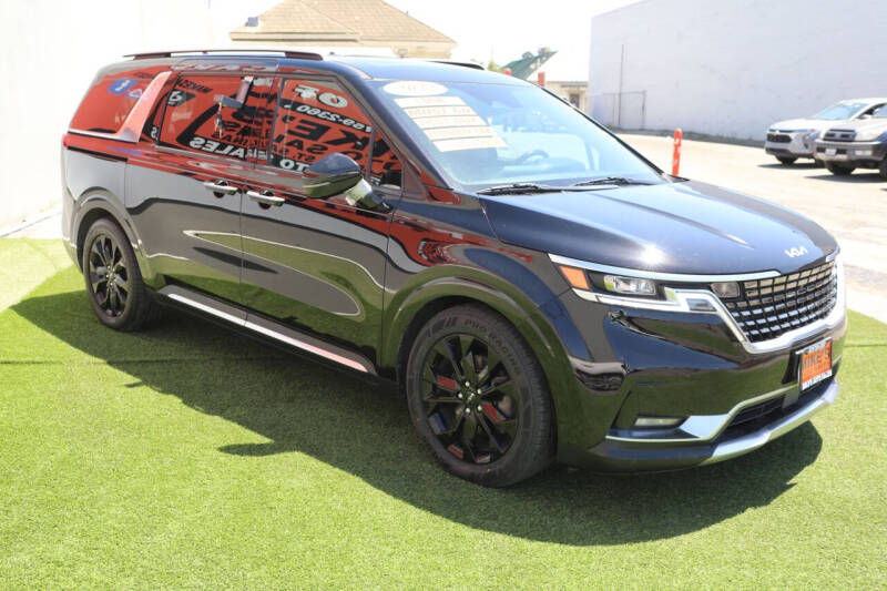 2022 Kia Carnival