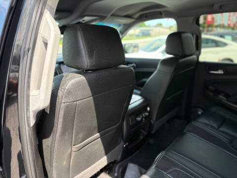2019 Chevrolet Suburban LT