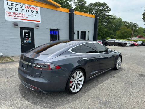 2015 Tesla Model S 85D
