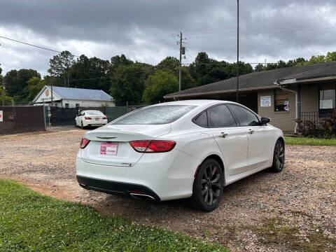 2016 Chrysler 200 S