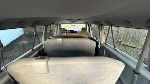 2011 Ford E-Series E-350 SD XL