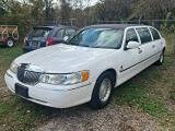 2000 Lincoln Town Car Executive