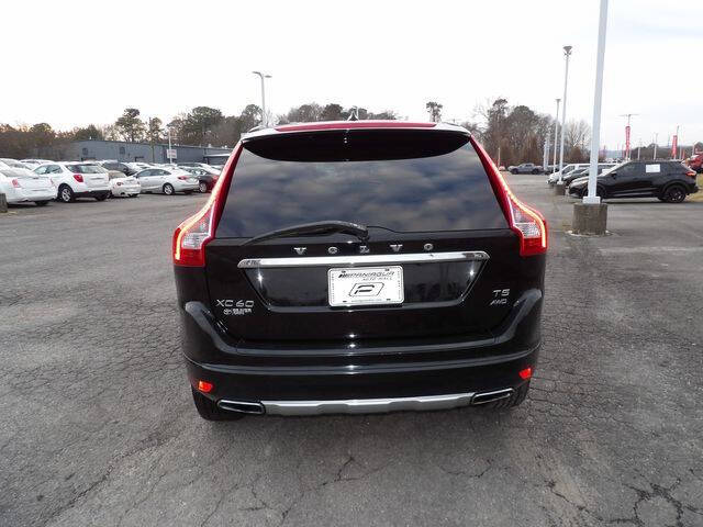 2015 Volvo XC60 T5 Platinum