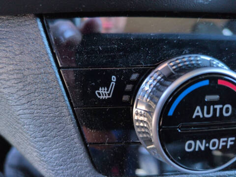 2025 Mitsubishi Outlander ES