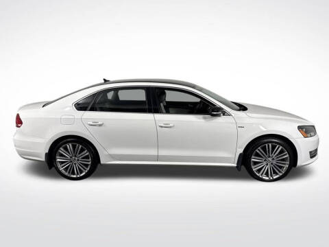 2015 Volkswagen Passat 1.8T Sport