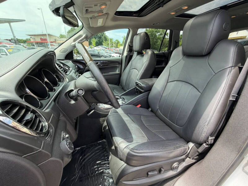 2017 Buick Enclave Leather