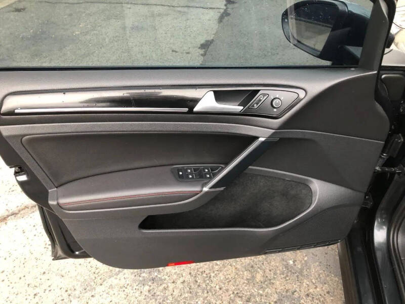 2015 Volkswagen Golf GTI