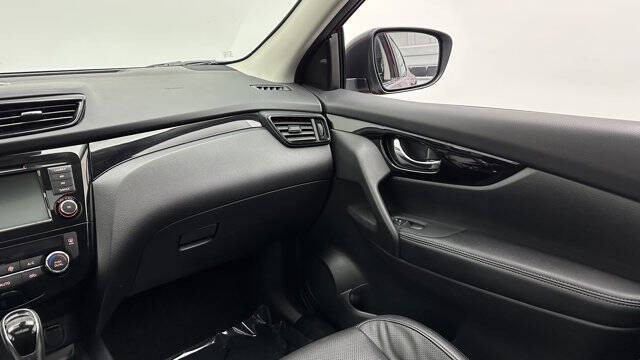 2021 Nissan Rogue Sport SL