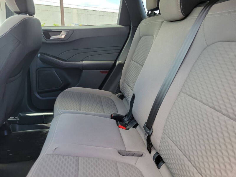 2021 Ford Escape SE