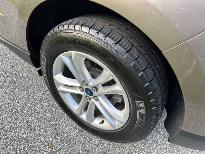 2019 Ford Edge SEL