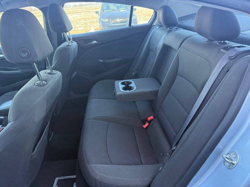 2017 Chevrolet Cruze LT Auto