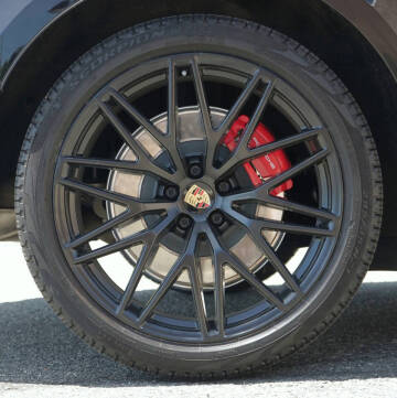 2023 Porsche Macan GTS
