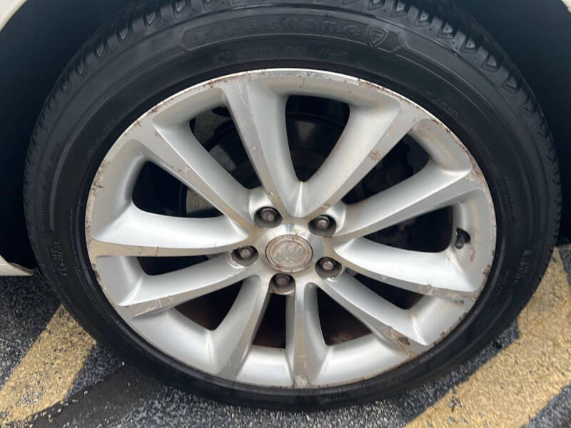 2013 Buick Verano Leather Group