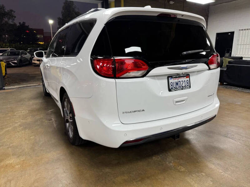 2018 Chrysler Pacifica Limited