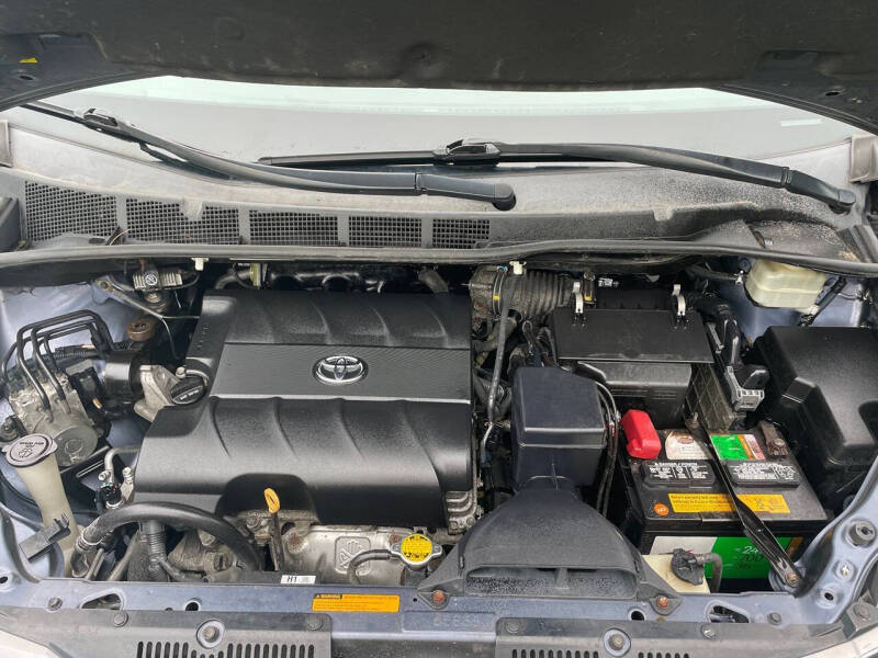 2016 Toyota Sienna XLE 8-Passenger