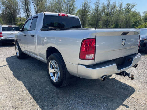 2016 RAM 1500 Express