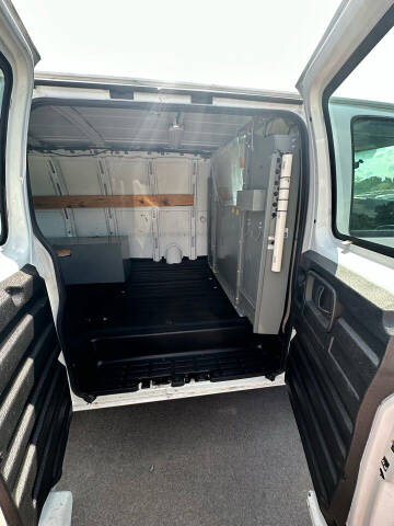 2011 Chevrolet Express 2500