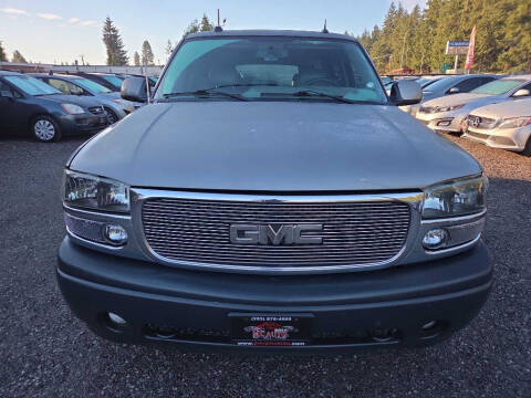 2005 GMC Yukon XL Denali