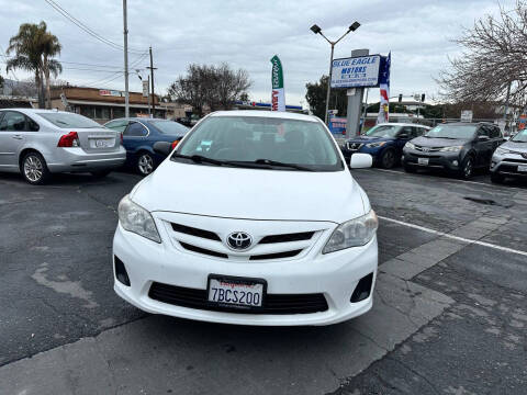 2012 Toyota Corolla LE