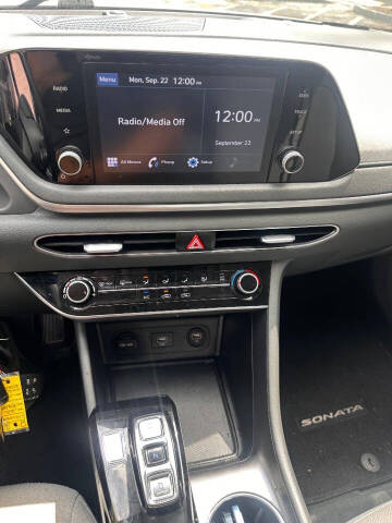 2021 Hyundai Sonata SE