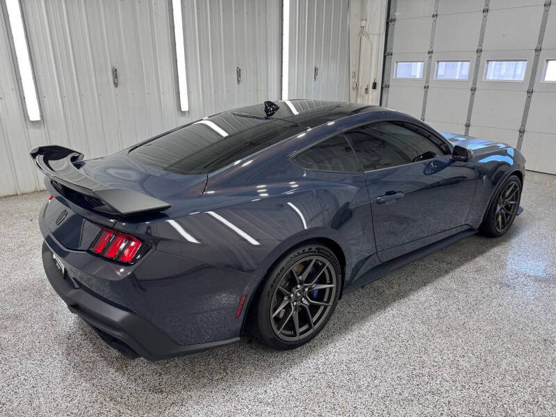 2025 Ford Mustang Dark Horse