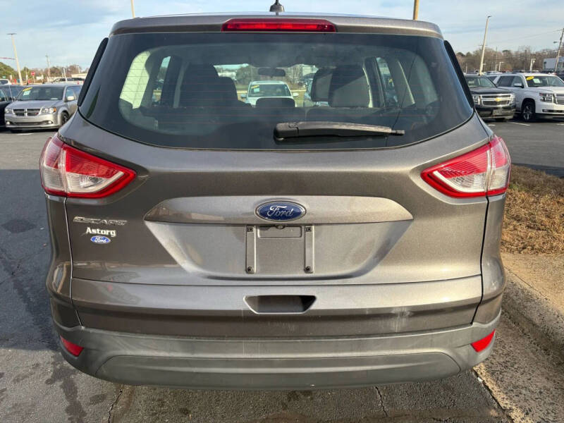 2014 Ford Escape S