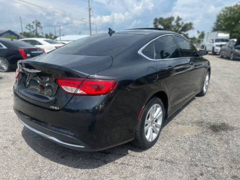 2016 Chrysler 200 Limited