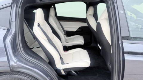2023 Tesla Model X Standard Range