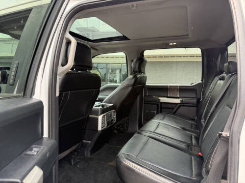 2017 Ford F-350 Super Duty Lariat